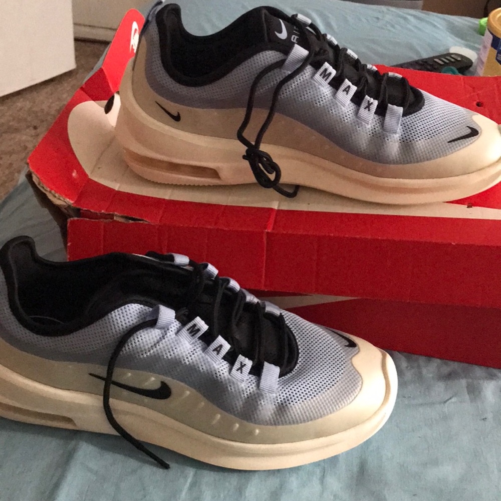 Air max Nike shoes ! - Picture 5 of 5